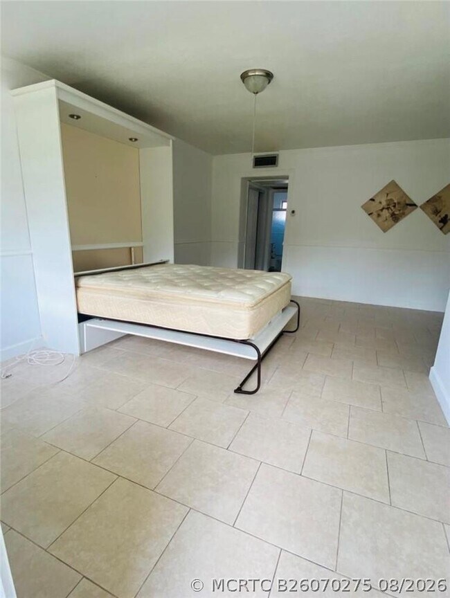 Photo - 1450 Atlantic Shores Blvd Unit 212