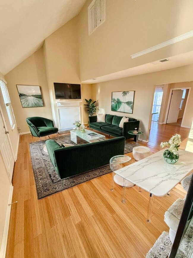 Building Photo - 3 Bed 2 Bath with Amenities in Hermitage for $1675/mo!