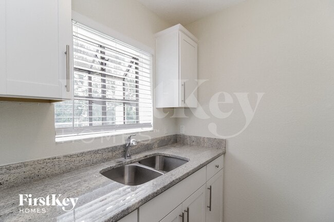 Photo - 1312 Prairie Ln