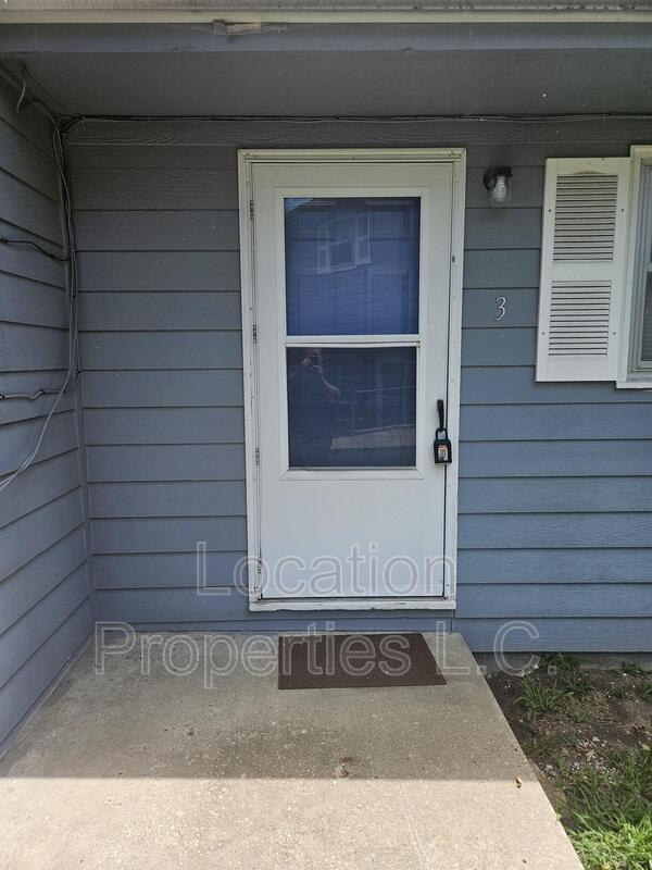 Photo - 1801 W 4th St