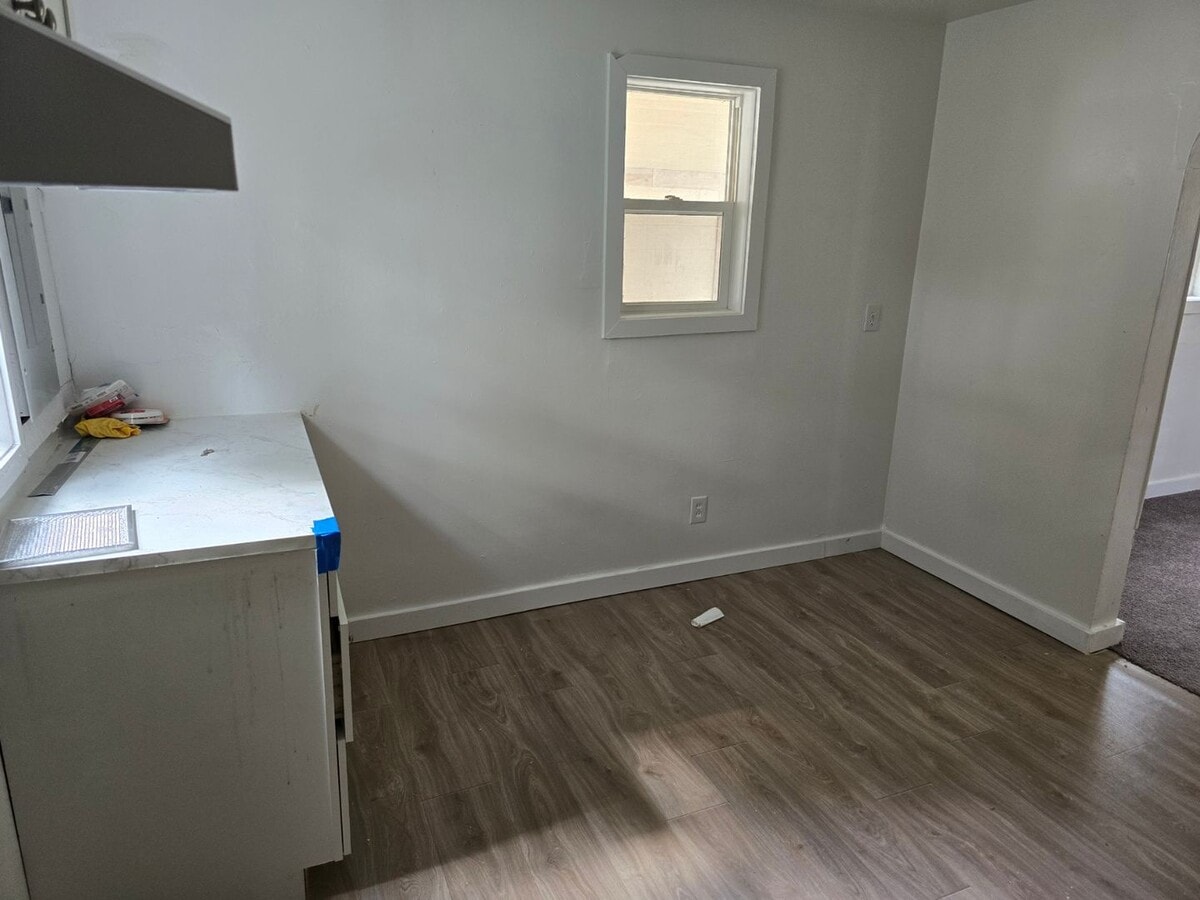 Photo - 2 Bedroom 1 Bath Home $800.00
