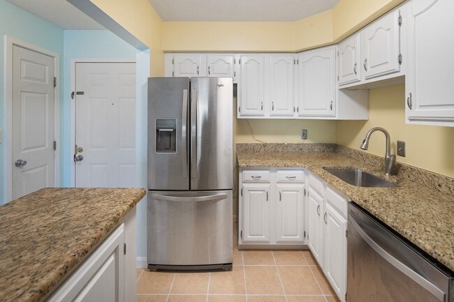 Photo - 4975 Washington St Unit 311