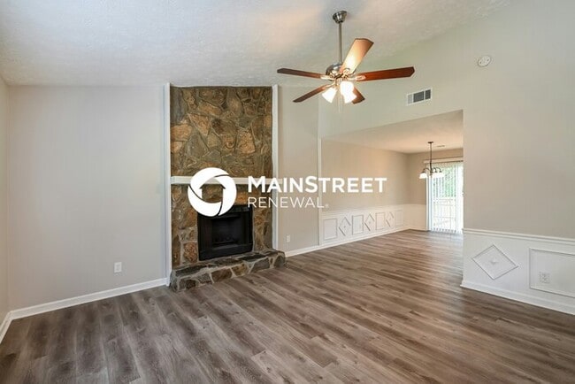 4 Bedroom Pet-Friendly Home in STONE MOUNTAIN, GA with Main Street Renewal