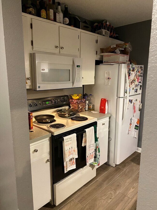 Photo - EL107 Unit EL107