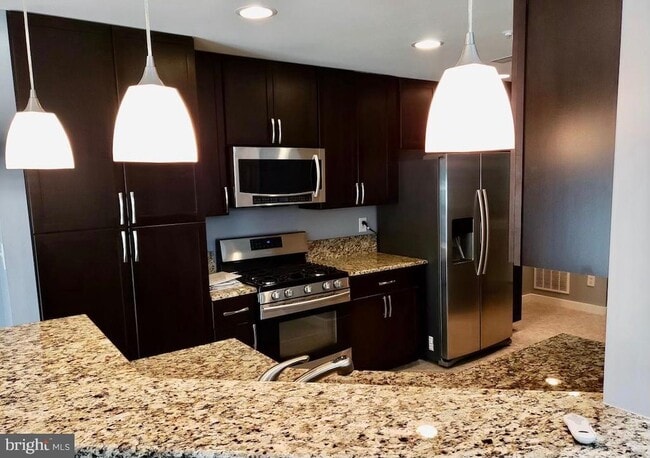 Photo - 16210 Ellipse Terrace