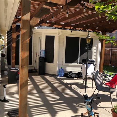 Photo - 1202 Defford Ln