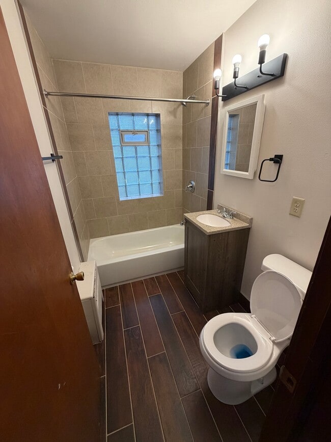 Photo - 5729 W Lincoln Ave Unit 6