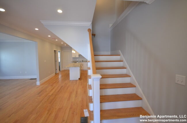 Photo - 18 Bothwell Rd Unit 1