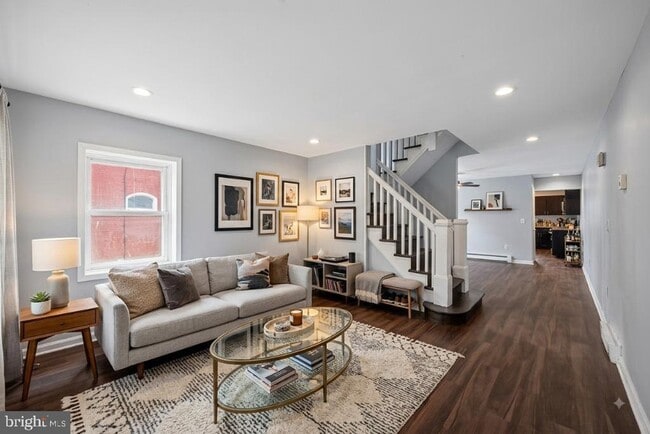 Photo - 74 N 18th St
