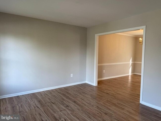 Photo - 8659 Bannerwood Dr