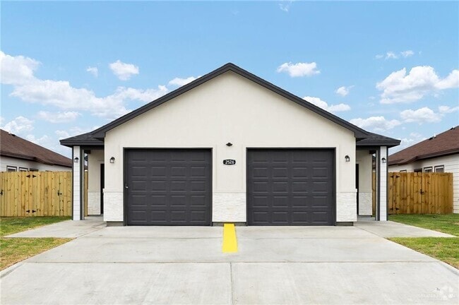 Building Photo - 2526 N Vly Cir Rental