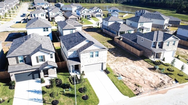 Photo - 211 Forest W St