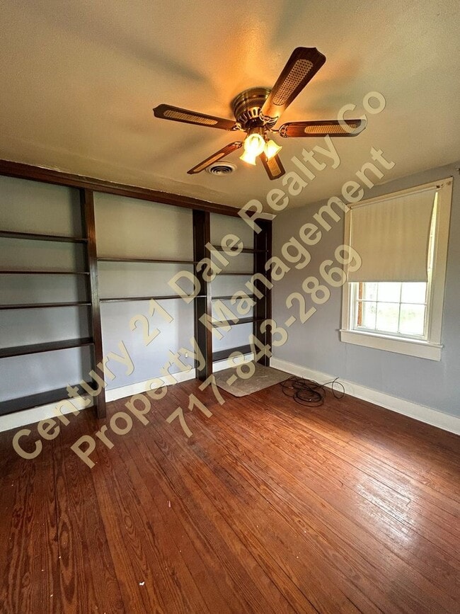 Photo - Large 3 Bedroom Apartment in South Eastern...