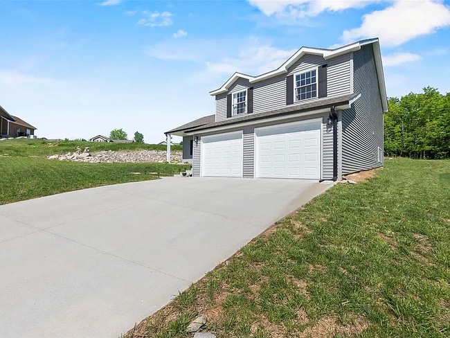 Photo - 878 Casquin Dr