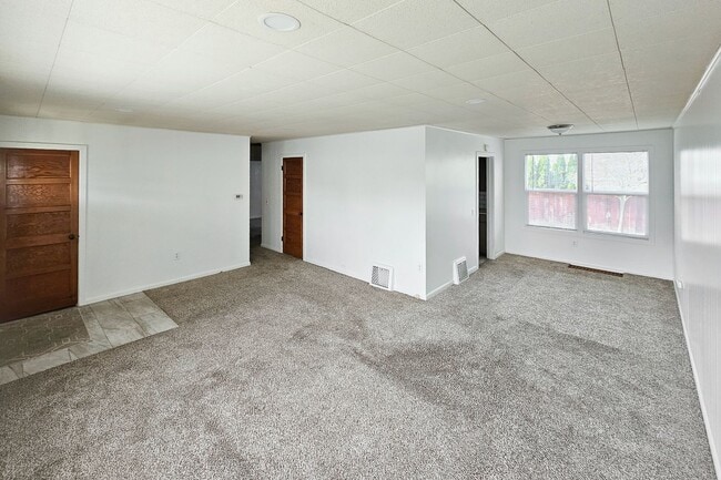 Photo - 2-Bed 1-Bath Duplex Unit in the Heart of R...