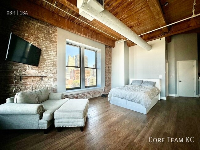 Photo - 308 W 8th St Unit 516