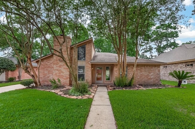 Building Photo - 7527 N Hollow Cir