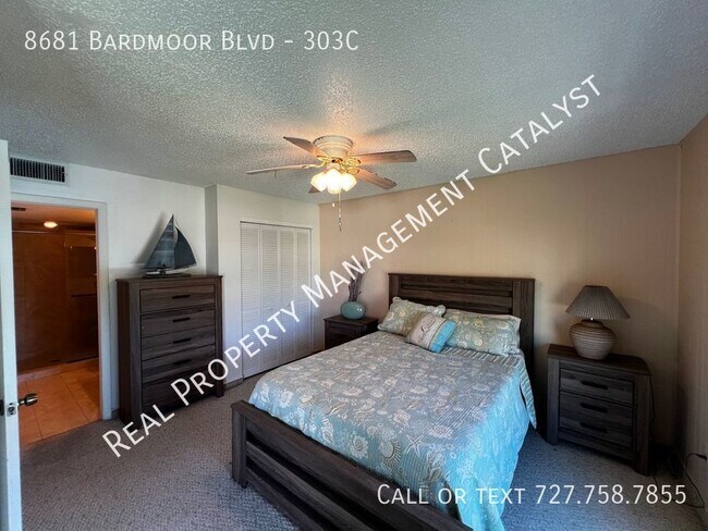 Photo - 8681 Bardmoor Blvd