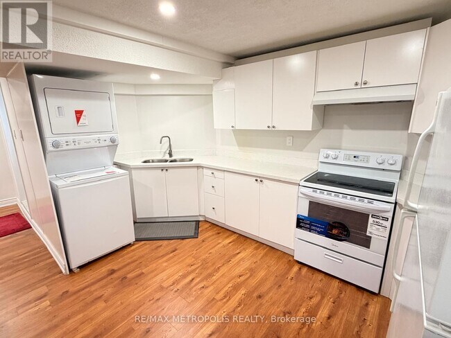 Photo - 216 Gwendolyn St