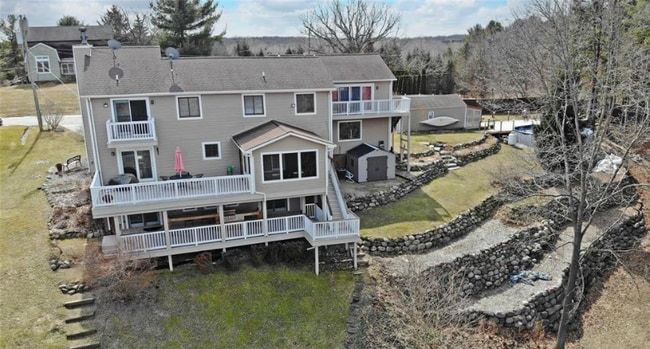 Building Photo - 758 Eagle Hill Rd