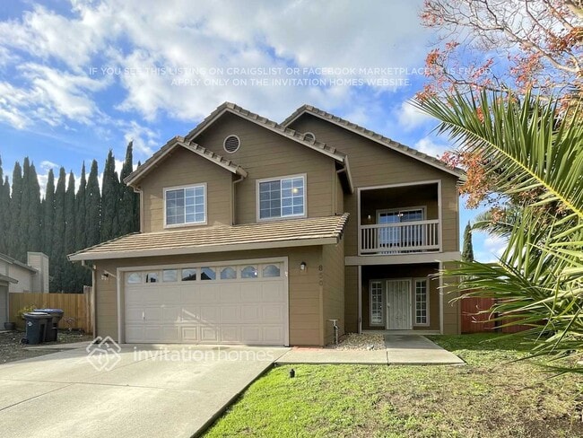 Photo - 850 Thetford Pl