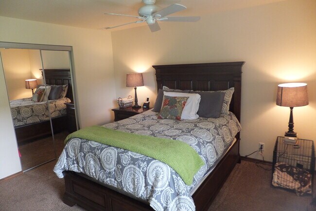 Photo - 1525 Jefferson St