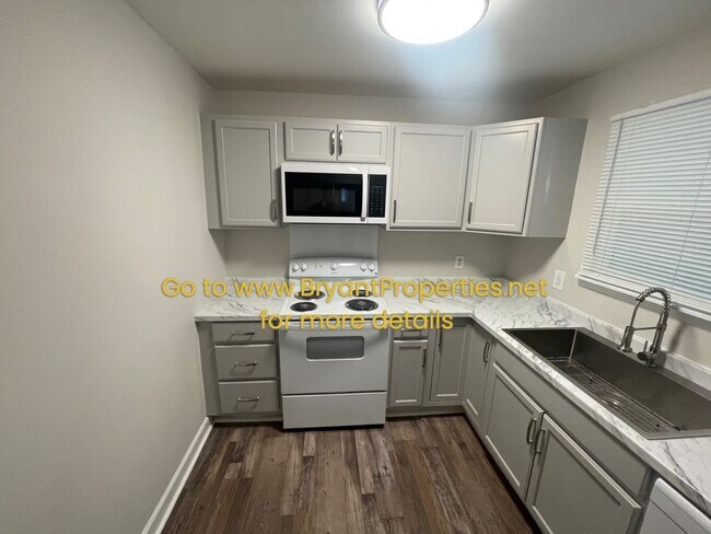 Photo - Clarksville Hwy-Kings Lane Area