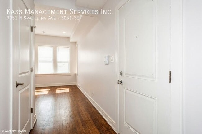 Photo - 3051 N Spaulding Ave Unit 3051-3E