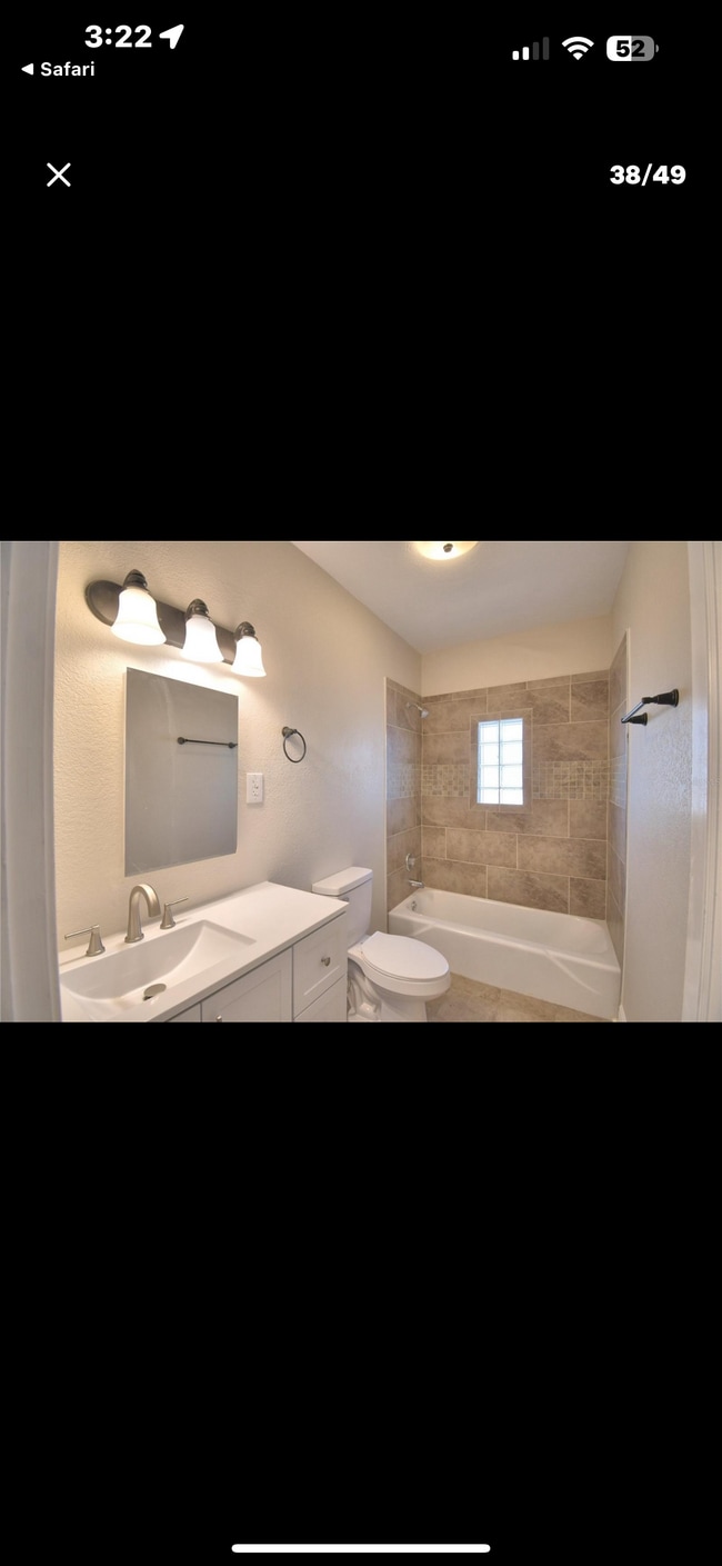 Photo - 312 E Broadway St