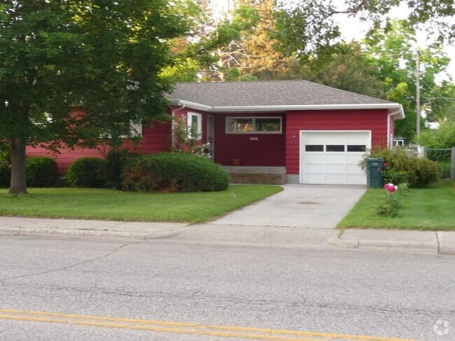 Building Photo - 2 bedroom in Billings MT 59102 Rental