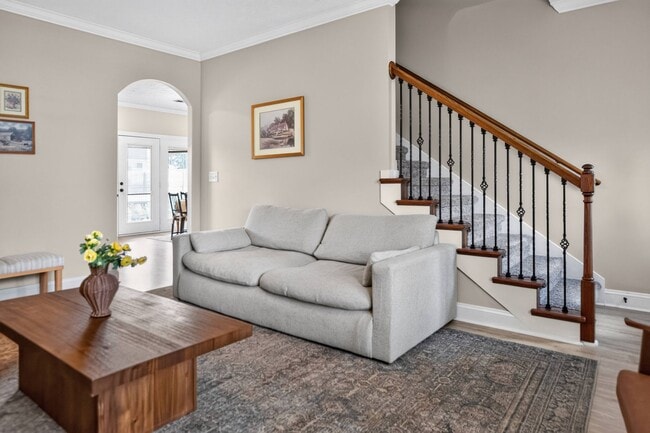 Photo - 1156 Meachem Dr