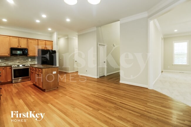 Photo - 6987 Brandi Wood Cir