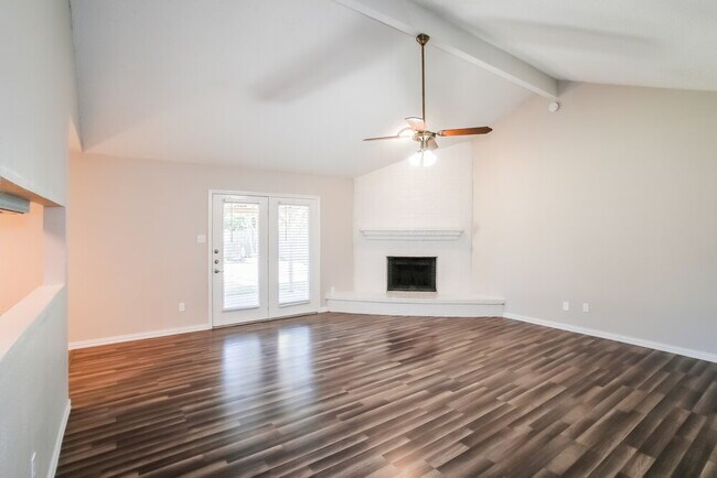 Photo - 6416 Kelly Elliott Rd