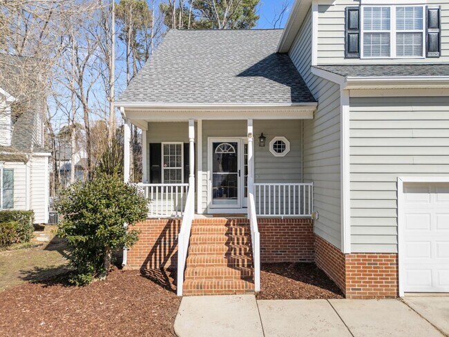 5210 Groveside Ct