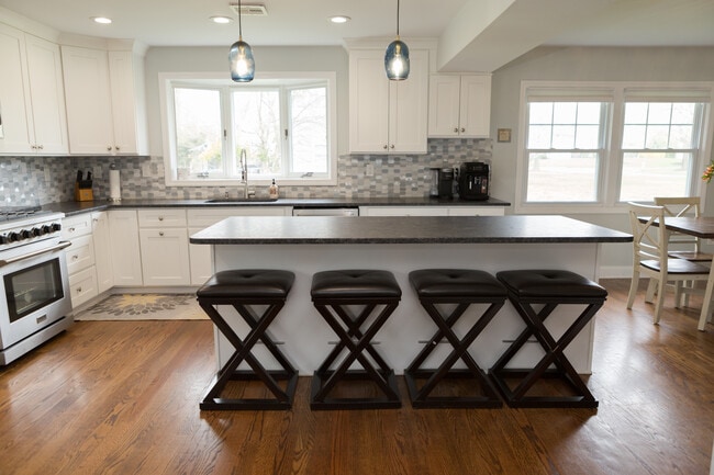 Photo - 121 Princess Anne Dr