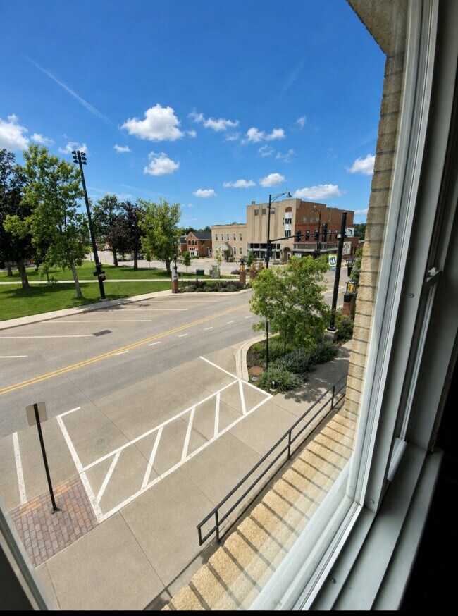 1038 7th Ave Unit 1