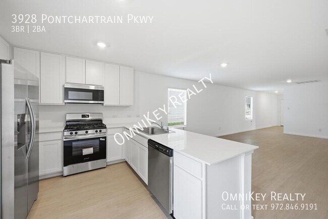 Photo - 3928 Pontchartrain Pkwy