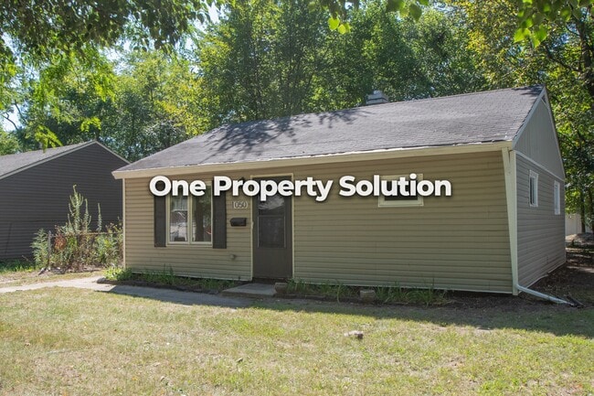 Photo - 1050 Durbin St