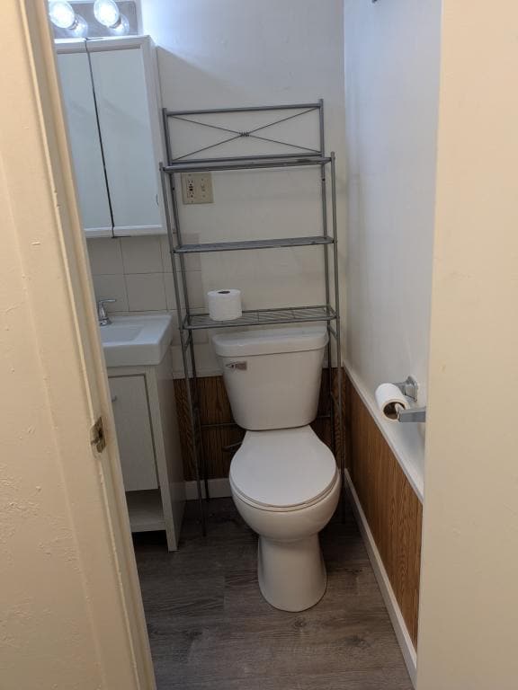 Photo - 808 E Gaylord St