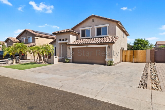 Photo - 15957 W Cottonwood St