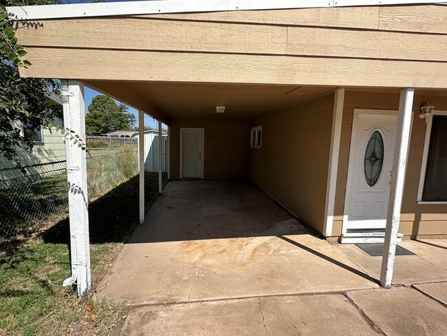 Photo - 2110 Glenwood Dr