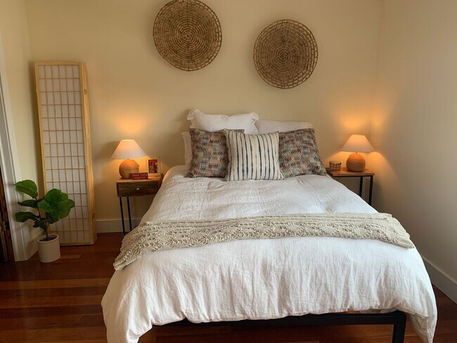 Photo - Blacksburg- Kent Square Condo- Studio Unit... Unit 405