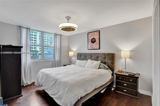 Photo - 770 Claughton Island Dr Unidad 403