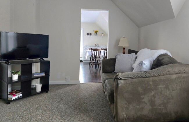 81 Old Hopkinton Rd Unit 2