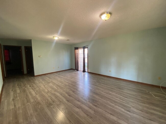 Photo - 710 Meadowbrook St Unidad B