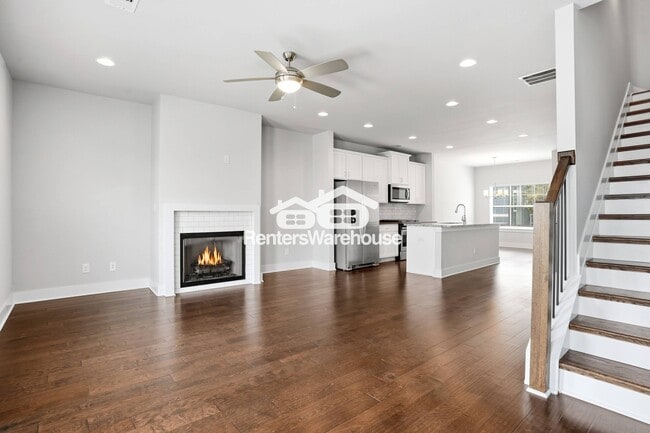 Photo - 2177 Wiggins Walk