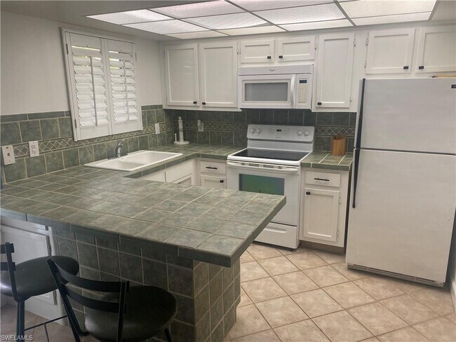 Photo - 1964 Alamanda Dr