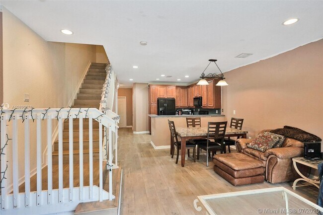 Photo - 2505 NW 31st Ct