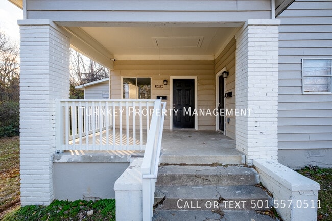 Photo - 1626 S Brown St
