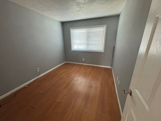 Photo - Charming 2-Bedroom Condo in Bouquet Canyon Village, Saugus!